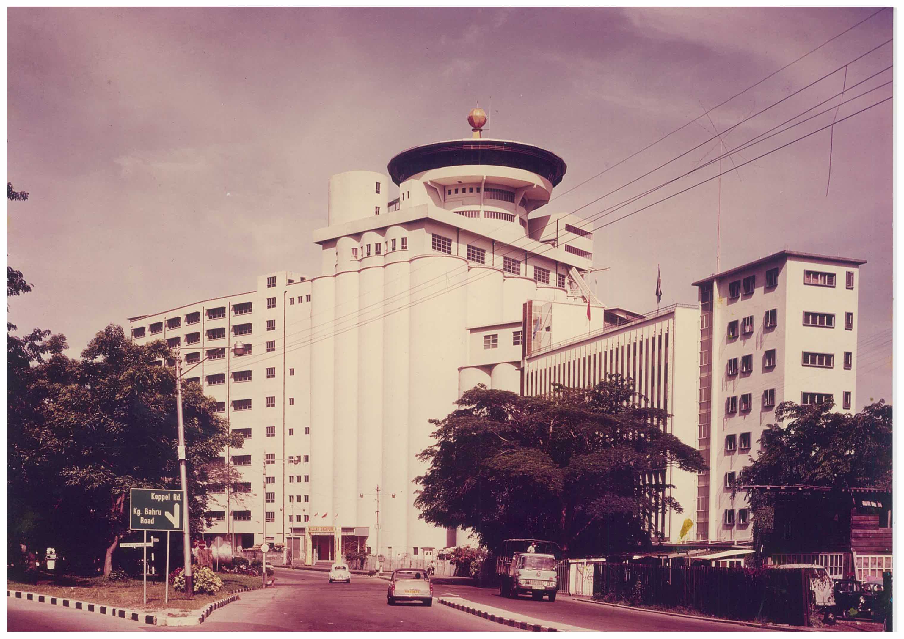 Reminiscing-the-Revolving-Rides-Prima-Tower-Revolving-Restaurant