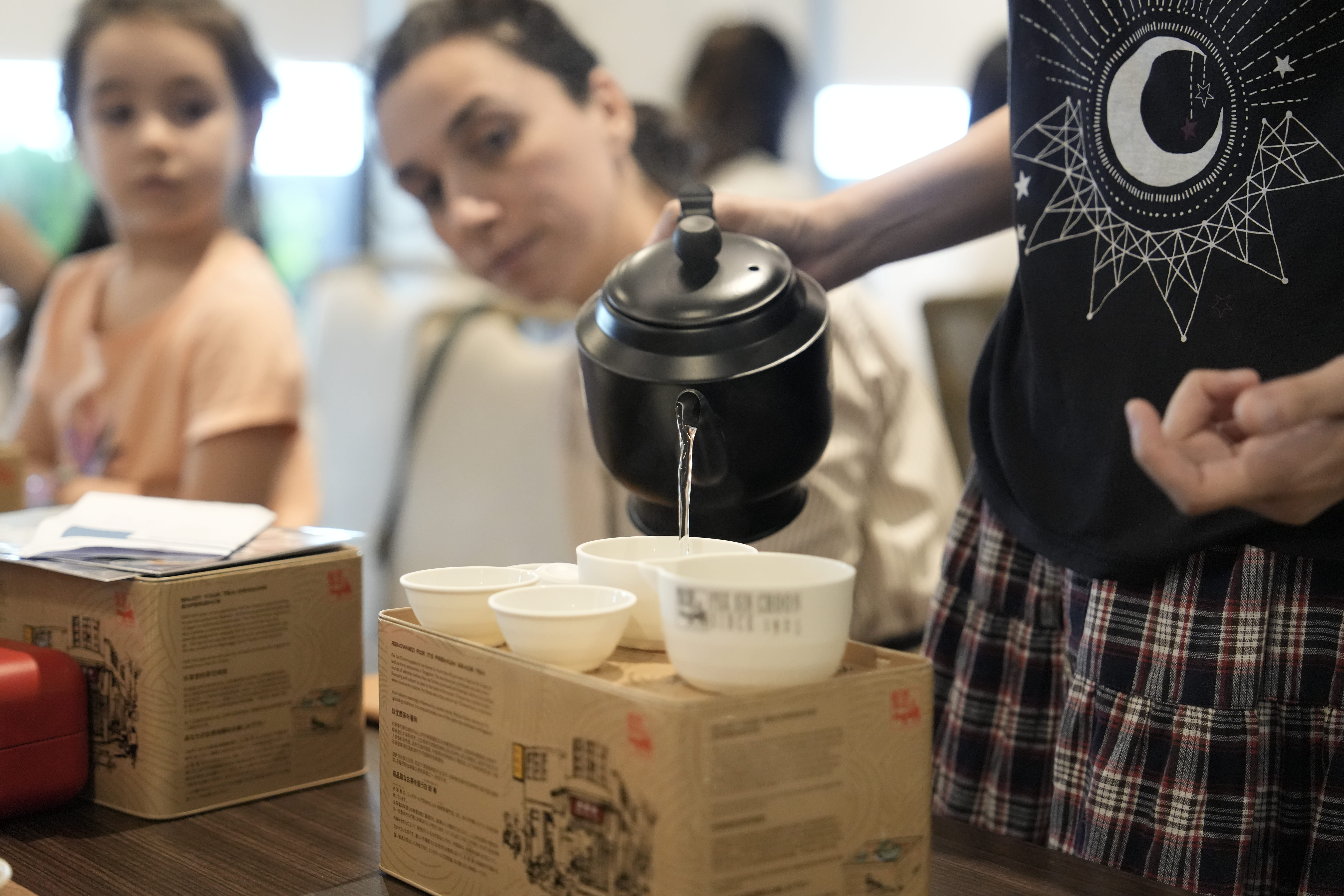 HBF Presents Tea & Calligraphy with Pek Sin Choon & Inklings