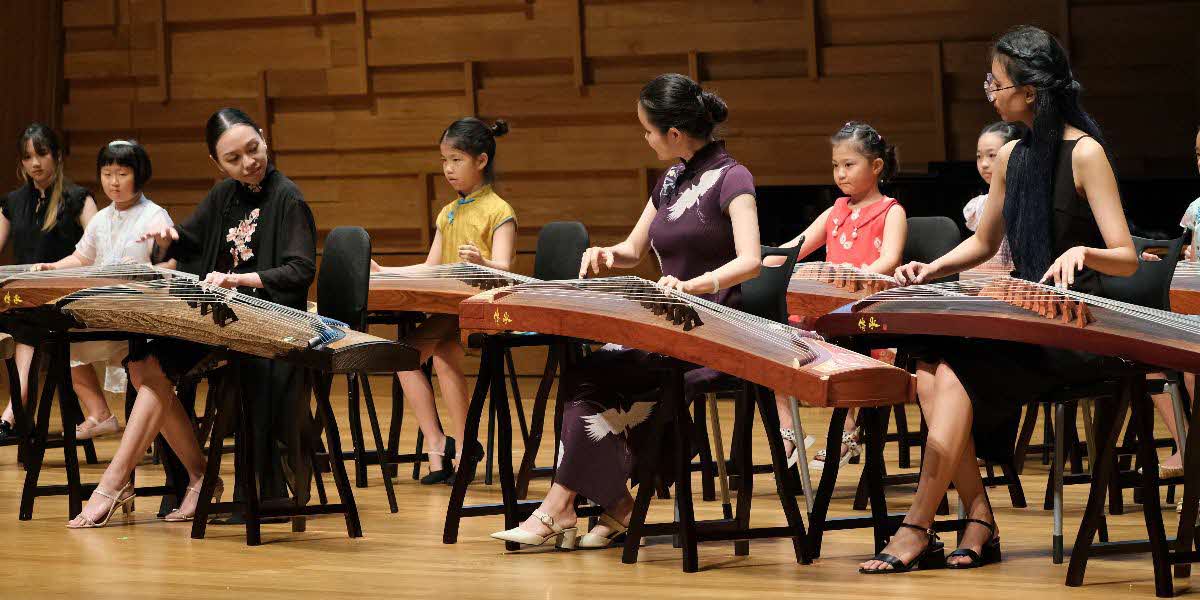 Experiential Guzheng Class