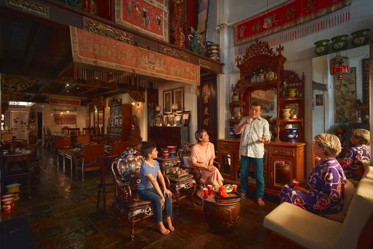 The Intan Kebaya Tea Experience